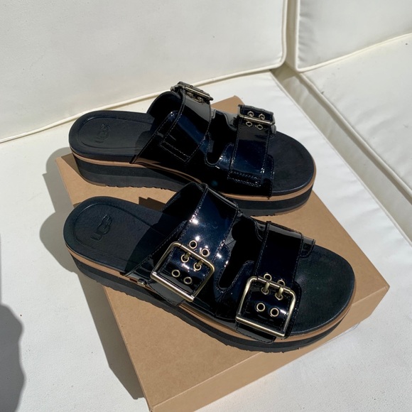 ugg cammie sandals